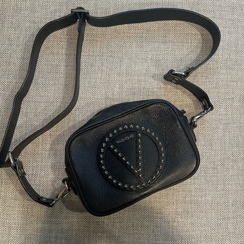 Mario Valentino Black Stud Circle V Logo Crossbody - Picture 2 of 4